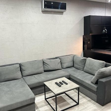 גליביצ'ה Raciborska Royal Apartment - Miejsce Parkingowe Na Parkingu Strzezonym מראה חיצוני תמונה