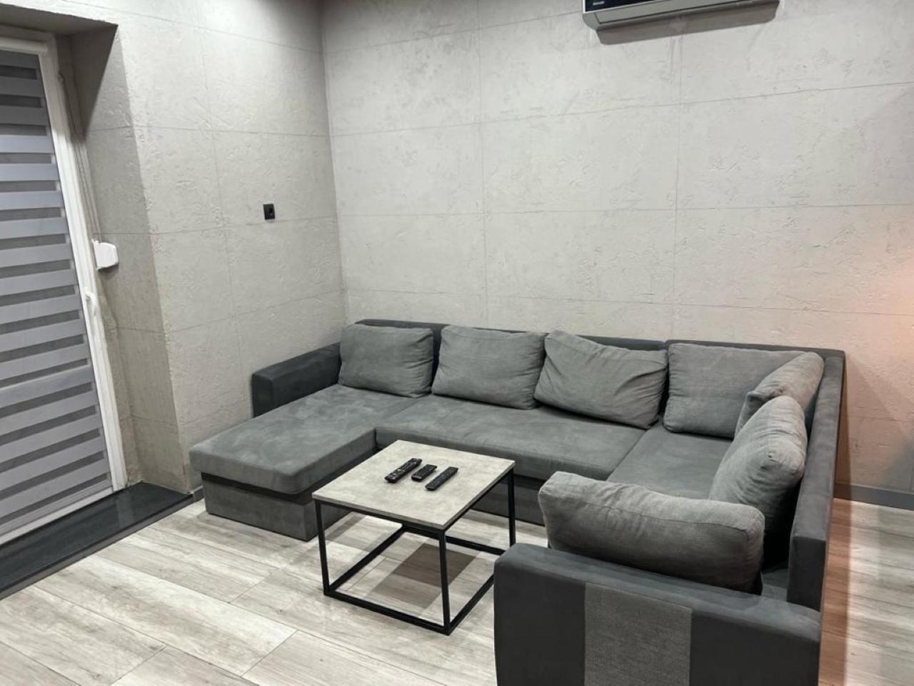 גליביצ'ה Raciborska Royal Apartment - Miejsce Parkingowe Na Parkingu Strzezonym מראה חיצוני תמונה